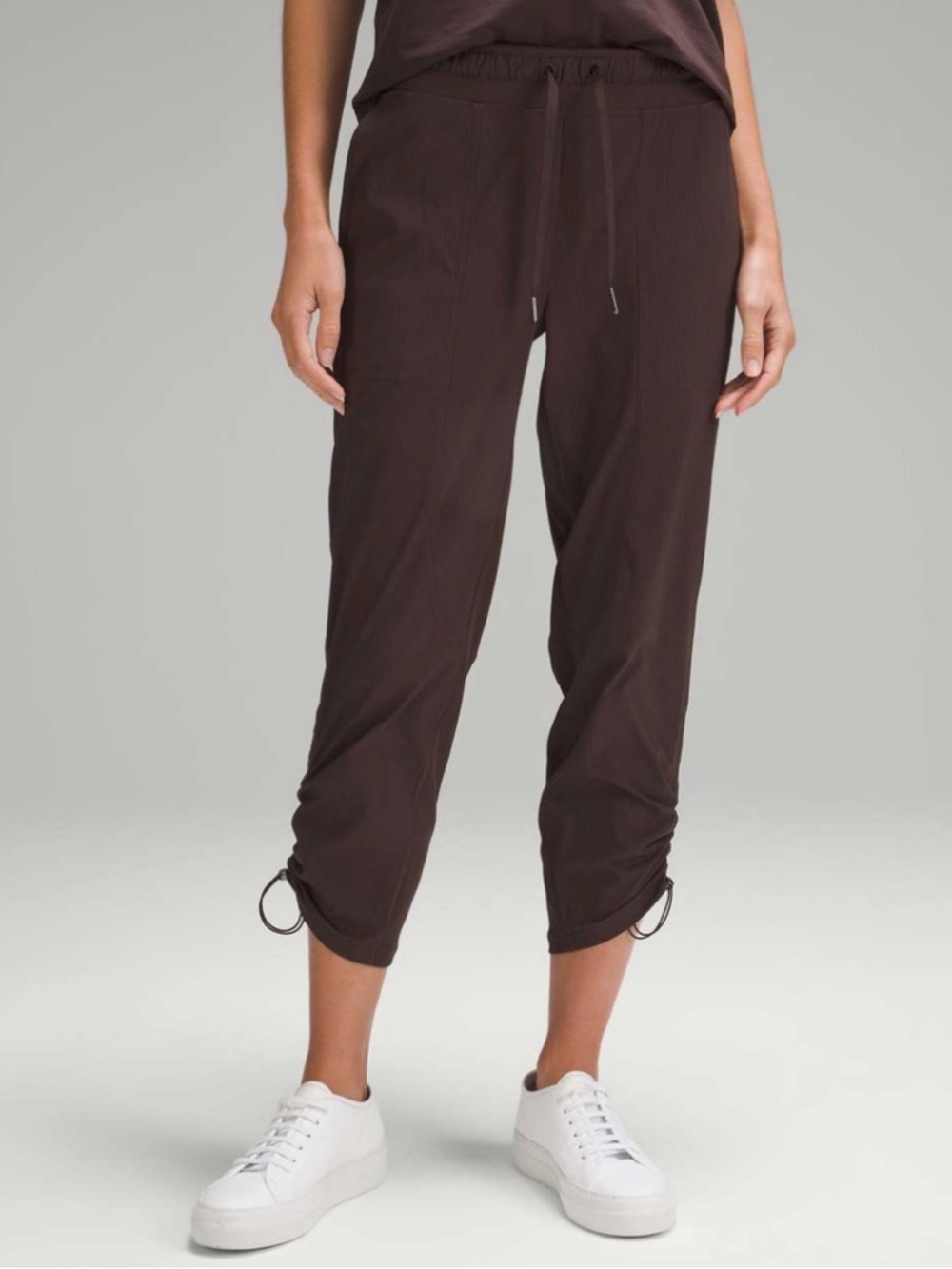 Lululemon Dance Studio Mid-Rise Cropped Pant
